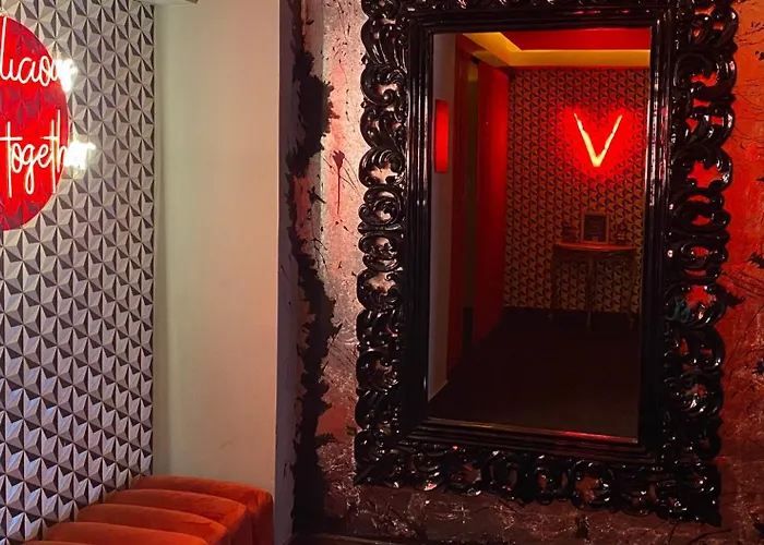 Hotel V Boutique Viaducto *
